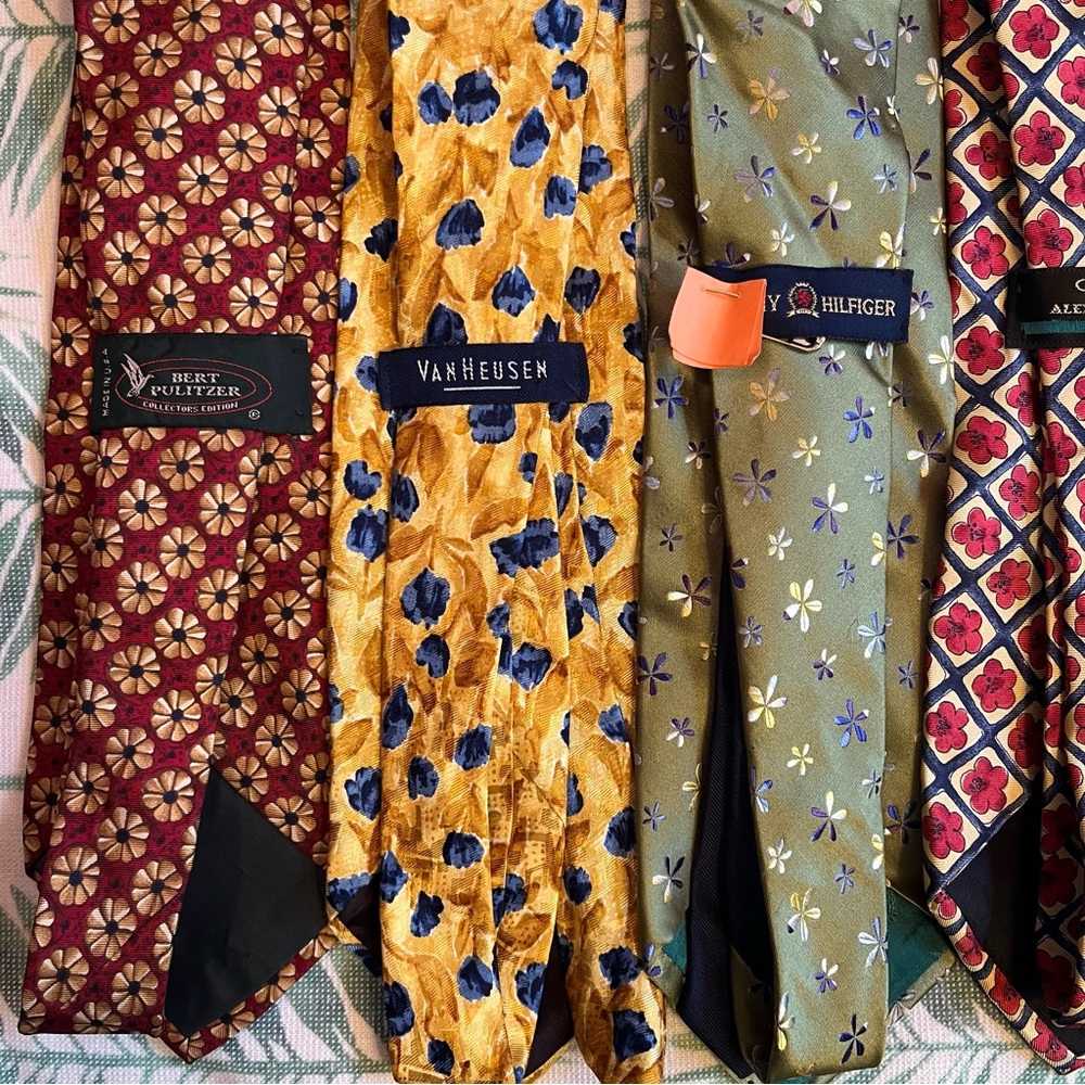 Men's Flower Patterned Ties Set - image 3